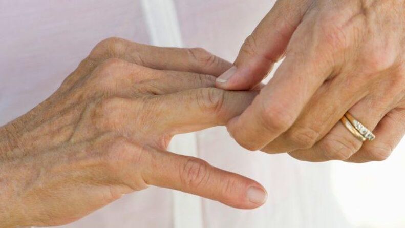 What diseases do the finger joints hurt