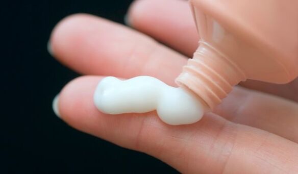 ointment for the treatment of knee arthrosis